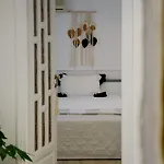Iris' Garden Retreat Otel Corinth