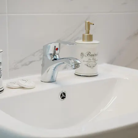 Hotell Iris' Garden Retreat Corinth